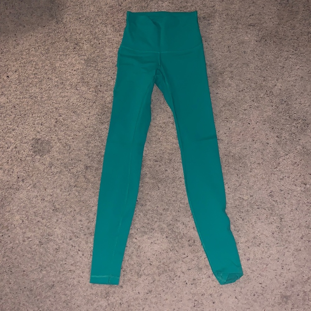 Lululemon 28” size 4 (fits like a 2) leggings